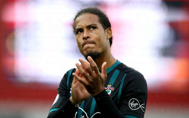 Защитникът на Холандия Върджил ван Дайк все още вярва в шансовете