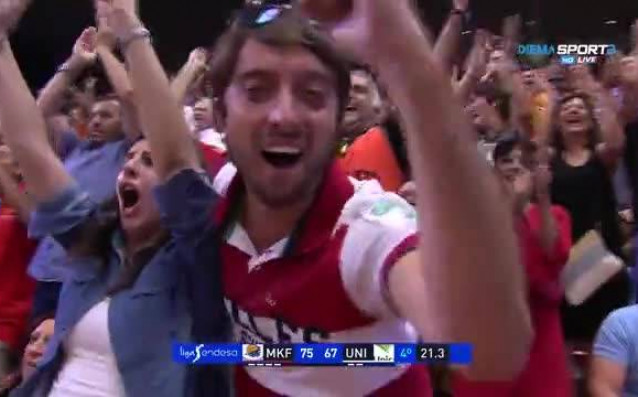 Страхотна акция между Марко Попович и Кристиан Айенга беляза победата