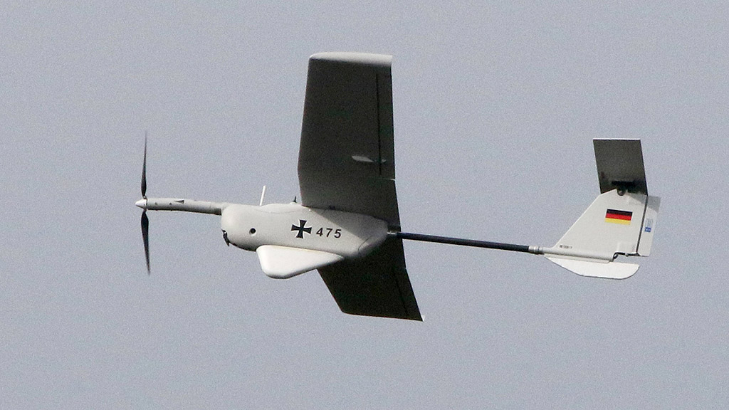 Ежегодно учение на германския Бундесвер в Берген, Северна Германия. От 5 до 13 октомври германските части на Бундесвера и звената на съюзнически сили практикуват различни сценарии по време на т. нар. "Informationslehruebung" (ILUE 2017)