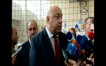 Кралев и Фандъкова откриха реновирания комплекс 