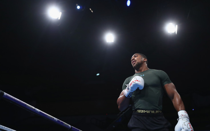 Джошуа: Ще дам на феновете шоуто, което искат!