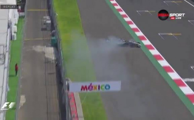 Грожан пръсна гума на трасето в Мексико