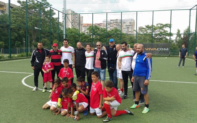 Осми благотворителен футболен турнир на феновете на чуждестранни отбори започва