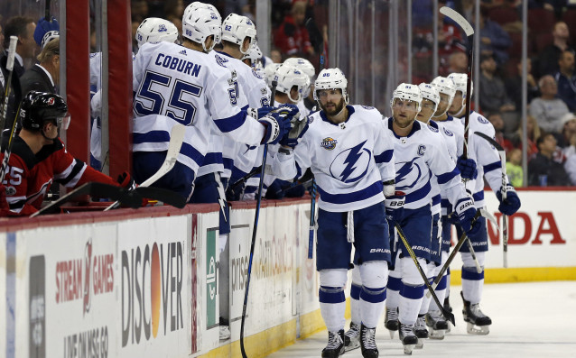Нападателят на Тампа Бей Лайтнинг Никита Кучеров няма спирка и