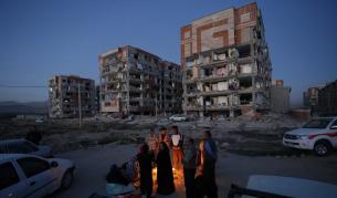 Земетресение с магнитуд 7,3 причини стотици човешки жертви и сериозни щети в Ирак и Иран.