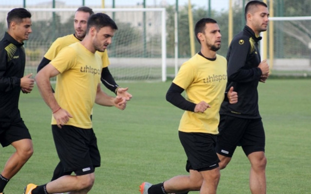 Отборът на Ботев Пловдив поднови тренировки след почивката която футболистите