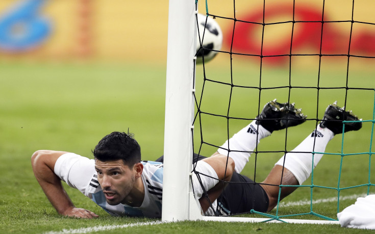 Агуеро загубил съзнание на почивката на контролата с Нигерия