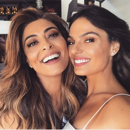 Жулиана Паес1