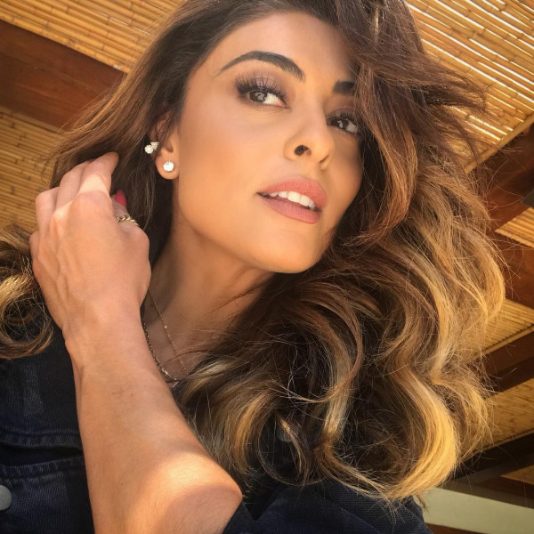 Жулиана Паес1