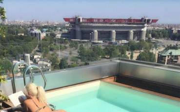 Сексапилната Уанда блесна с нова татуировка