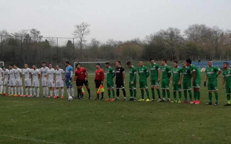 Нефтохимик отстъпи на Ботев Гълъбово