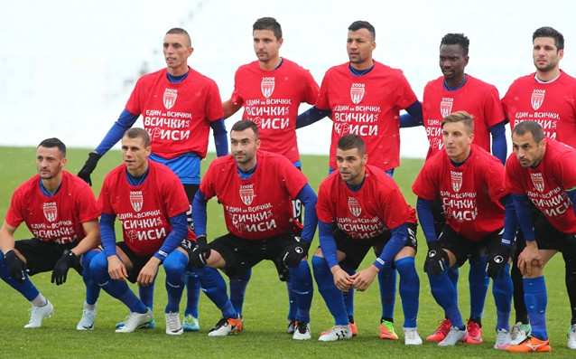 Треньорът на Черно море Емануел Луканов определи групата за мача