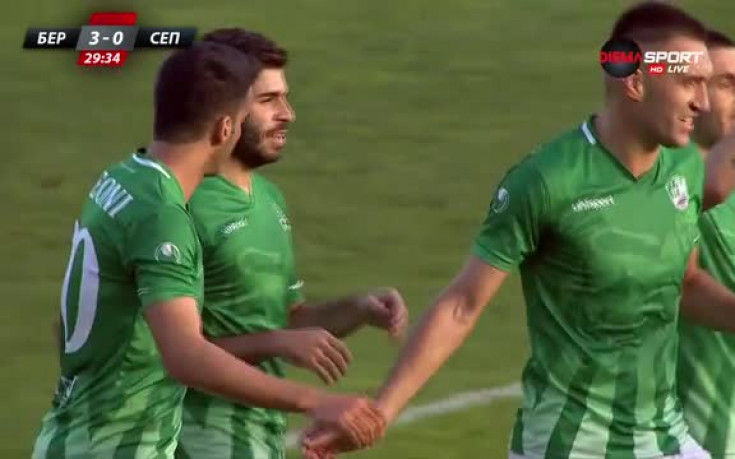 Берое прави каквото поиска със скандално слабия Септември