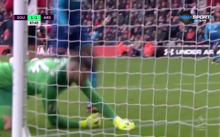 Жиру попари Саутхемптън в края за хикс