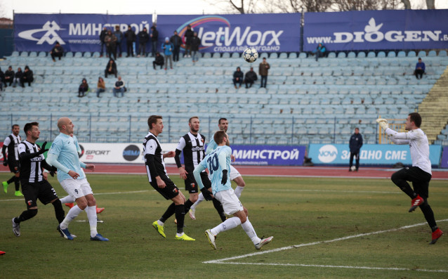 Представителният тим на Локомотив Пловдив ще проведе първата си тренировка