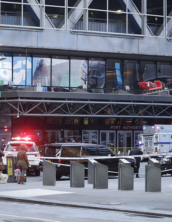 Експлозия на автогара в Манхатън, Ню Йорк