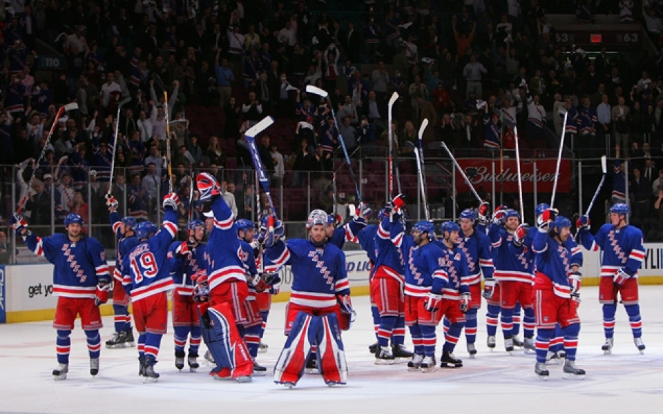 Ню Йорк Рейнджърс надигра Торонто, Бостън с пета поредна победа в НХЛ