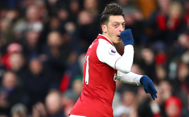 Защо брилянтът на бум-бум Йозил бе само върхът на айсберга?