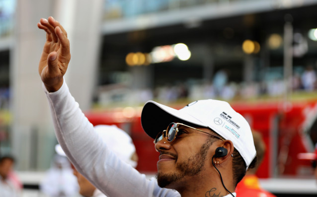 Световният шампион във Формула 1 Люис Хамилтън за пореден път