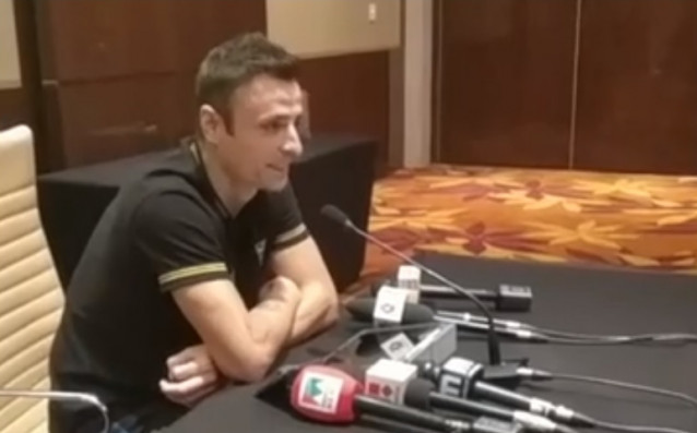 Българският футболист Димитър Бербатов сподели че мисли за треньорството и