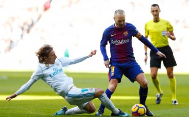 Джентълменът Иниеста не пожела да отпише Реал