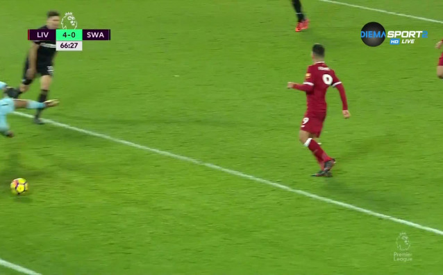 Нападателят на Ливърпул Роберто Фирмино реализира втория си гол в