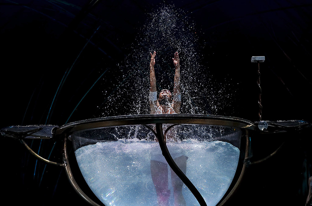 Представлението "Amaluna" на Цирк дю Солей в Рио де Жанейро, Бразилия