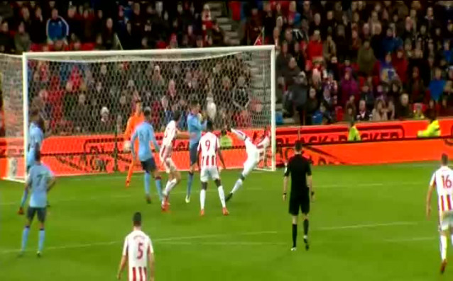 Нюкасъл постигна ценен успех в борбата за оцеляване след като