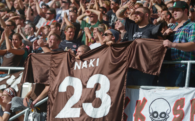 Германски футболист от кюрдски произход се отърва без сериозни рани