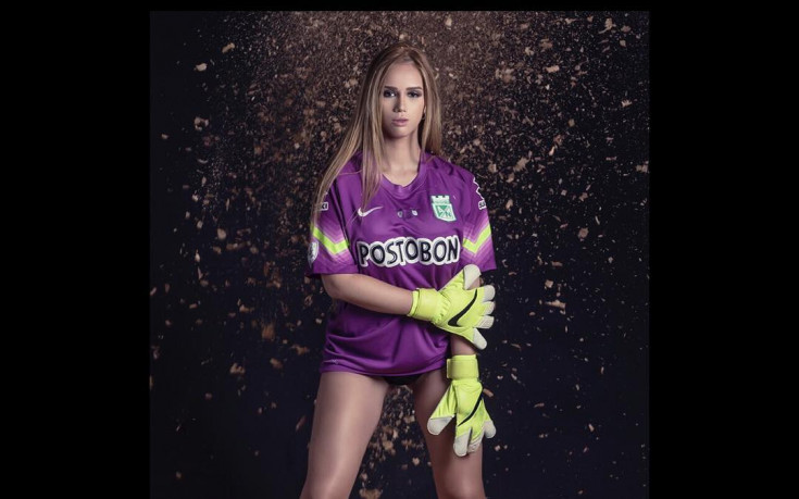 Колумбийски модел развълнува Буенос Айрес