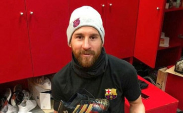 Меси получи невероятни бутонки, пресъздаващи кариерата му