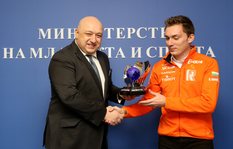 Григор Григоров и Даниел Миленков с купи на ФИА1