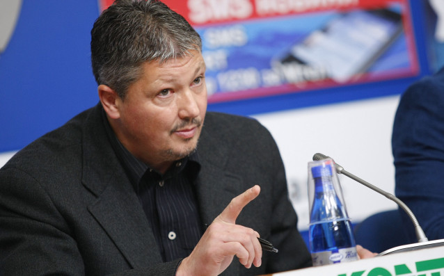 Няколко аматьорски клуба ще издигнат следващата седмица кандидатурата на Любослав