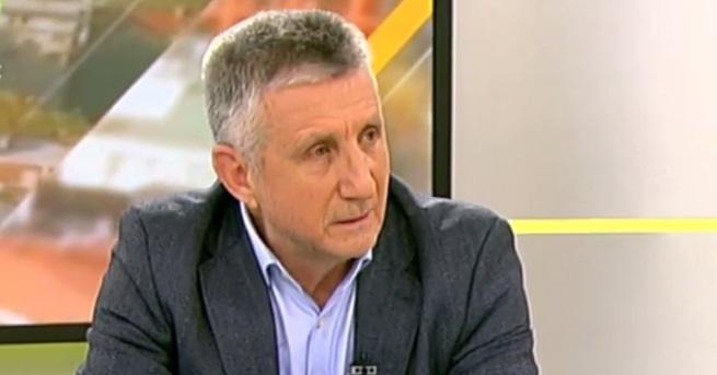 Генерал Кирил Радев бившият директор на службата за борба с