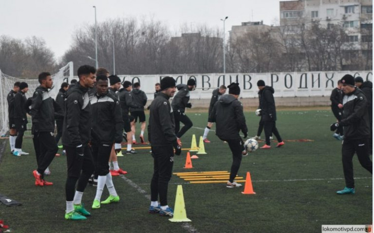 Продължават пробите на пристигналите в Локо Пд