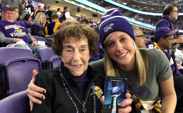 99 годишната Мили Уол посети за първи път в живота