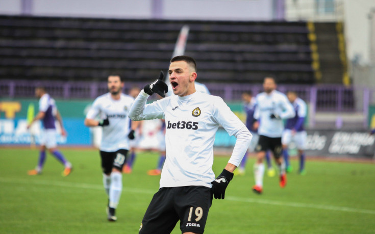 Официално: Калоян Кръстев подписа с Болоня