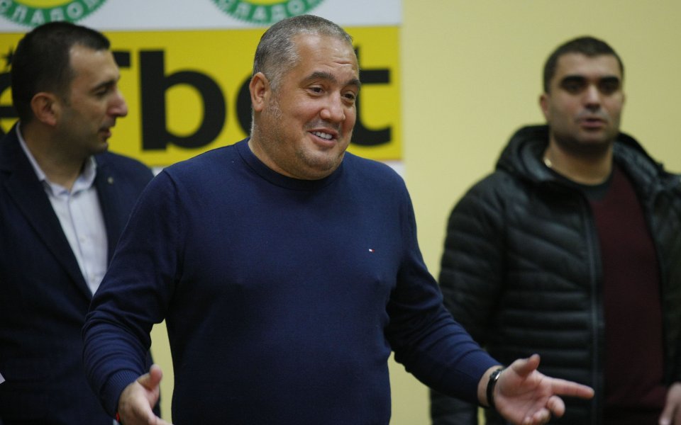 Президентът на родната федерация Слави Бинев, бе избран за президент