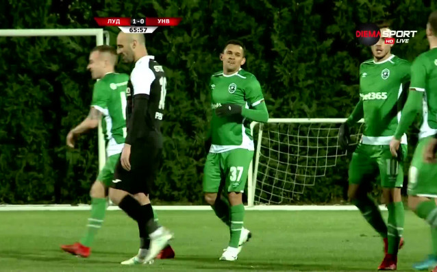 Жоао Пауло с помощта на рикошет откри резултата в полза