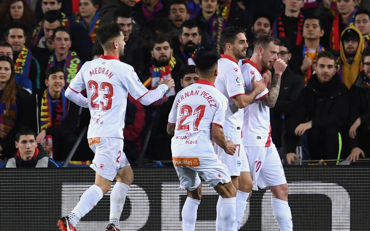 Алавес се справи с Леванте, но с доза късмет