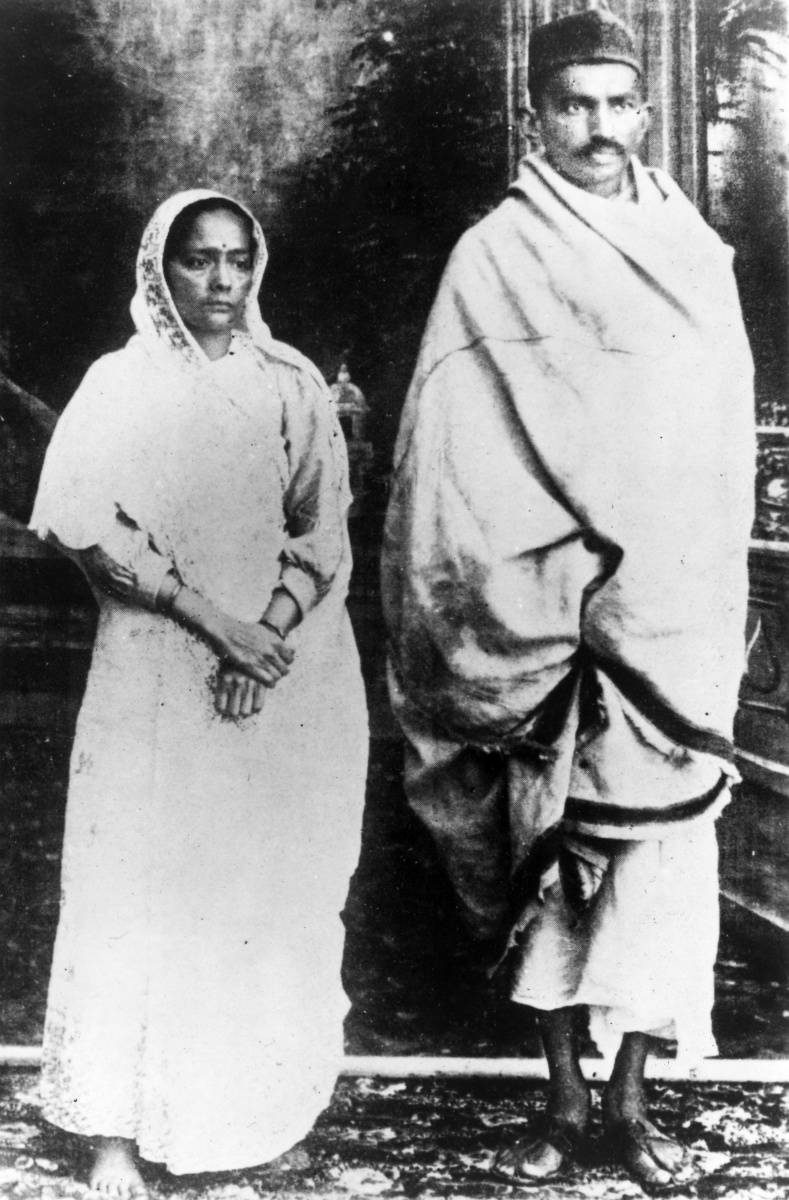 Ганди и съпругата му.