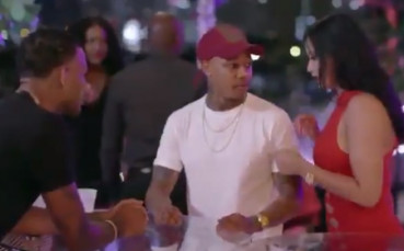 Интернет се смее с Натаниъл Клайн