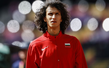 Иванов, Демирева и Петрова ще скачат на Световното в Бирмингам