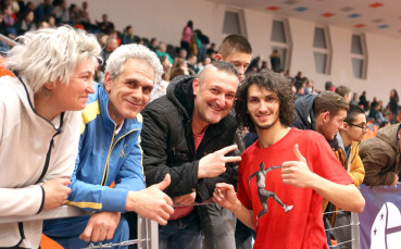 Иванов получи златото от министър Кралев, вече е напълно възстановен