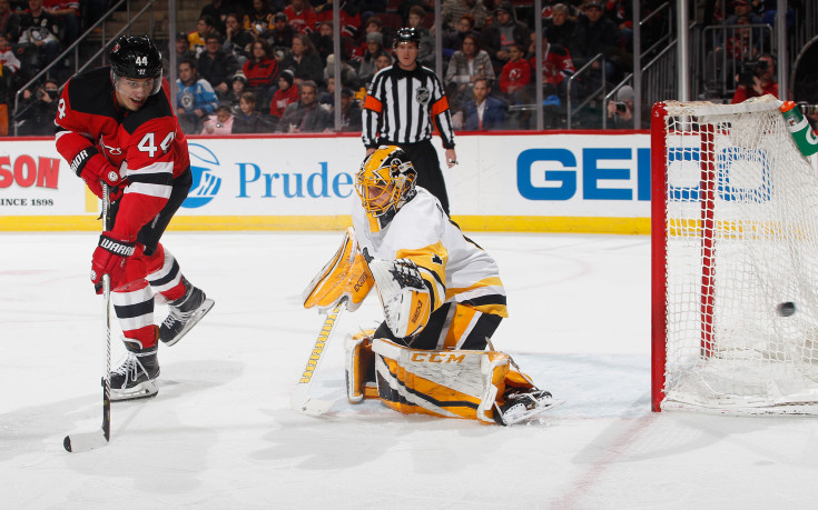 Конър Макдейвид вкара четири гола при победа на Едмънтън над лидера в НХЛ