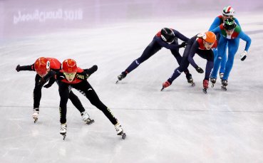 Холандски триумф в бързото пързаляне с кънки