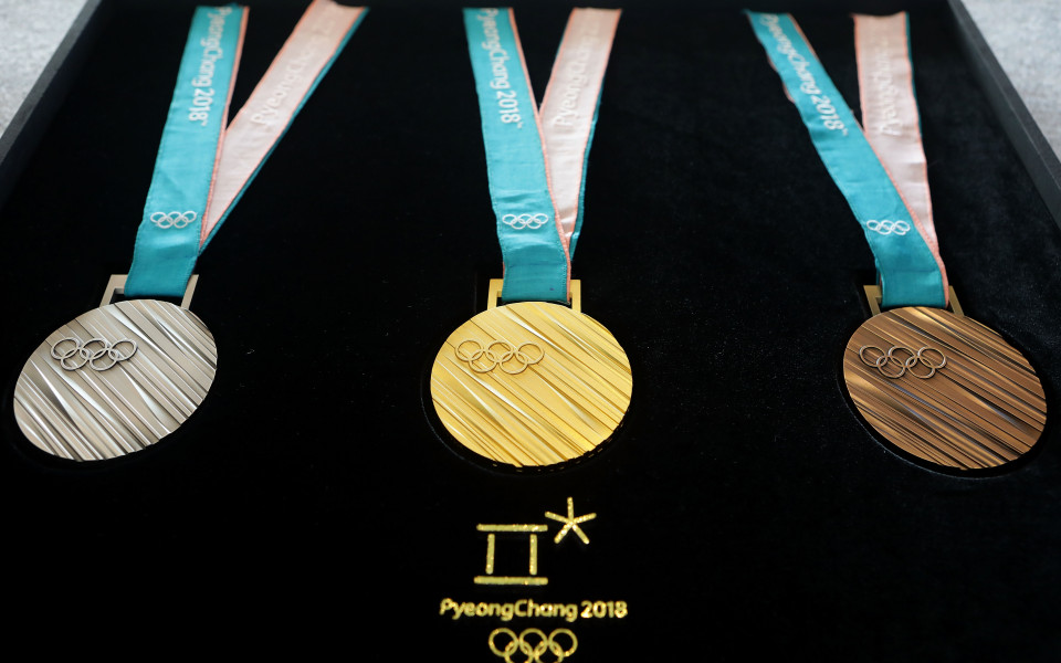 Всички медалисти от  шестия ден в Пьонгчанг