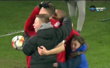 Хъдърсфийлд - Манчестър Юнайтед 0:2 /репортаж/