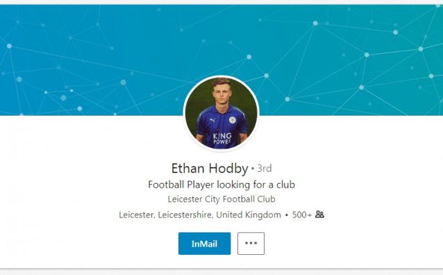 Бившият футболист на Лестър Ейтън Ходби прибегна до социалните мрежи