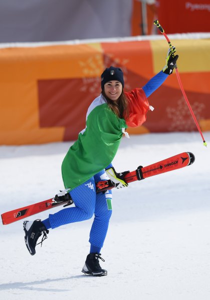Спускане Линдзи Вон ски жени1